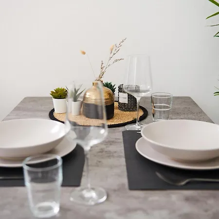 Appartement Neueroeffnung Homeme Netflix, Parkplatz, Kueche, Kurpark