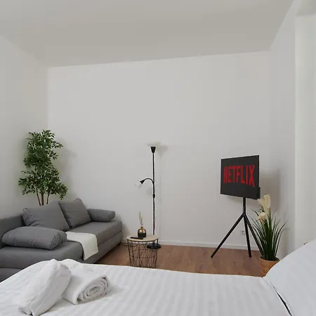 Neueroeffnung Homeme Netflix, Parkplatz, Kueche, Kurpark * 巴特萨尔茨乌夫伦