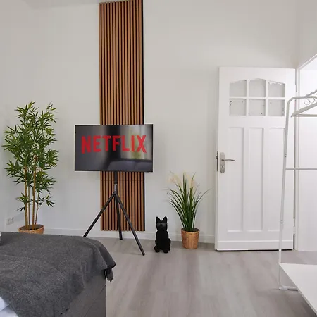 Neueroeffnung Homeme Netflix, Parkplatz, Kueche, Kurpark 公寓 *